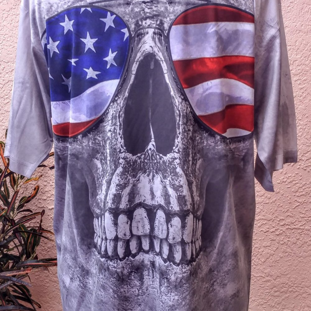 Get A Life short sleeve shirt  Sz L   (Unisex)